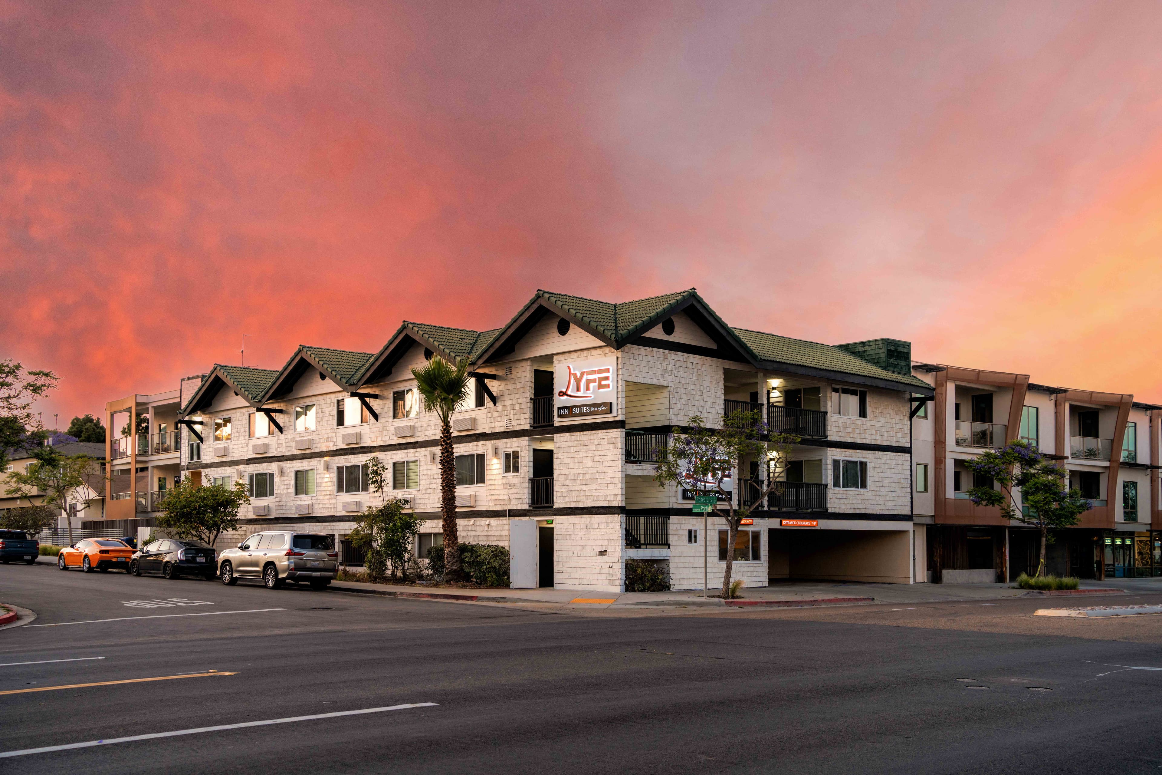LYFE Inn & Suites
